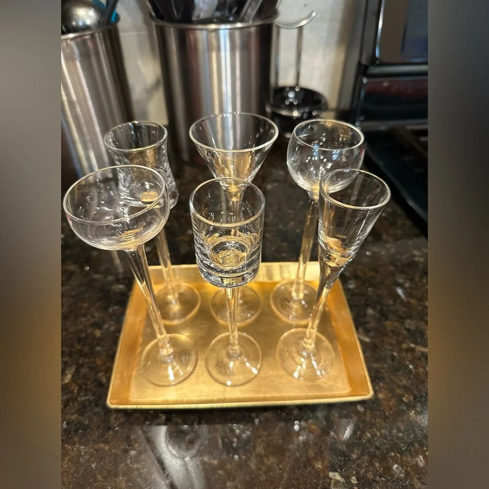 Set of 6 Sherry Dessert Wine Glasses w/ Gold Tray - Picture 2 of 3